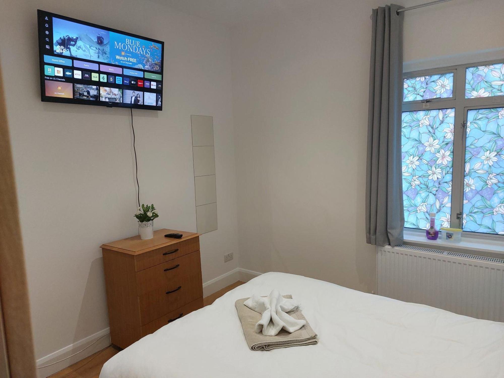 Cosy North Kensington Family Apartment For 4 Persons - Children Stay Free London Exterior foto